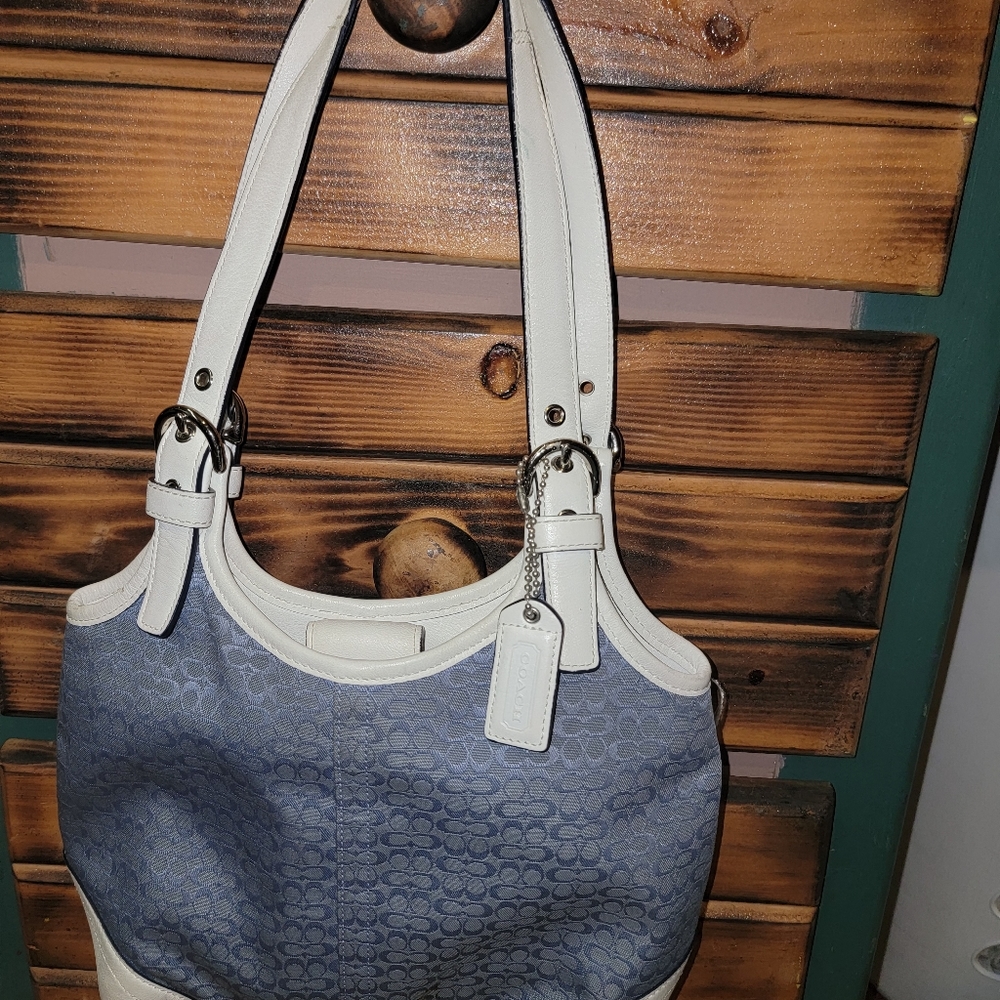 Blue vintage coach